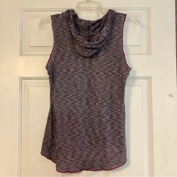 #EVCR Running Wild Hooded Sleeveless Top with Purple and White Stripes size M - Picture 3 of 8